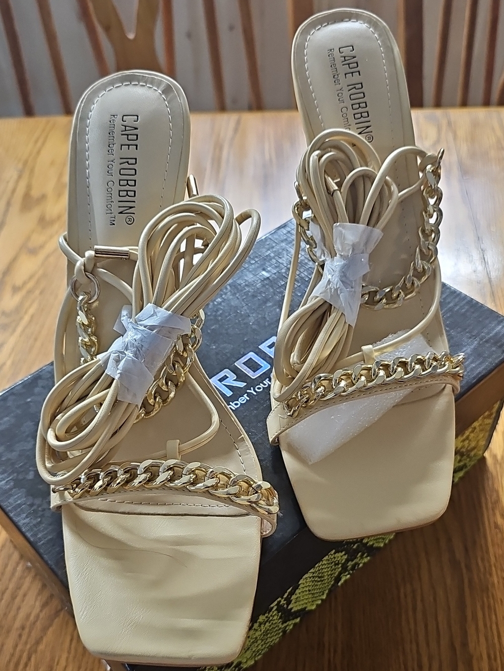 Cape Robbin Cream Chain-Strap Heels, Womens Size 11 - Brand New In Box